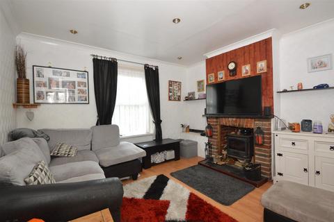 2 bedroom semi-detached house for sale, RYDE