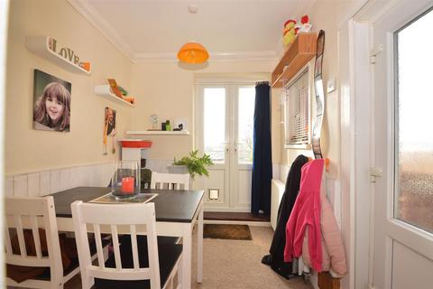 2 bedroom semi-detached house for sale, RYDE