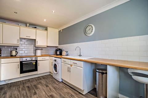 4 bedroom terraced house for sale, Anvil Close, Chester, CH2 4