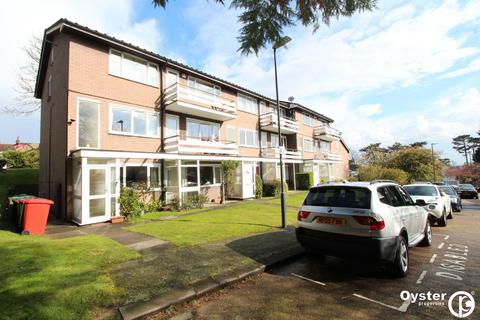 2 bedroom apartment to rent, Culverlands Close, Stanmore, HA7