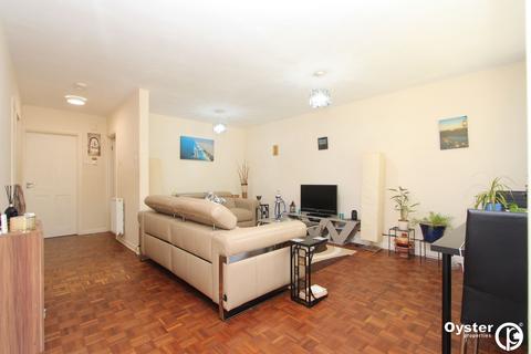 2 bedroom apartment to rent, Culverlands Close, Stanmore, HA7