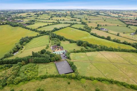 8 bedroom detached house for sale, Great Brickhill Road, Soulbury, Buckinghamshire