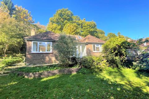 4 bedroom bungalow to rent, Portsmouth Road, Godalming, Surrey, GU7