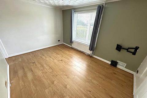 26 Dryden Way, Corby, NN17 2NX