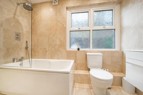 163 Tranmere Road, London, SW18 3QX