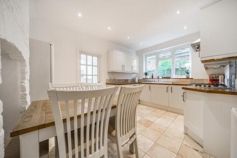 163 Tranmere Road, London, SW18 3QX