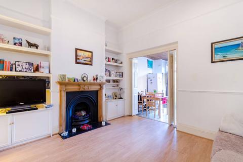 1 bedroom flat for sale, Galveston Road, East Putney, London, SW15