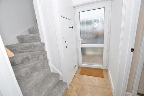 2 bedroom terraced house to rent, Richmond Cottages, Carmarthen