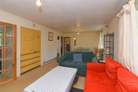 5 Whetstone Close, Edgbaston, Birmingham, B15 2QL