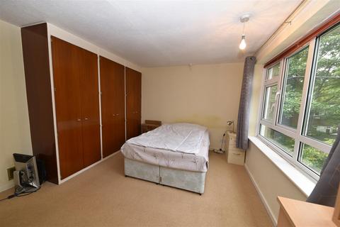 5 Whetstone Close, Edgbaston, Birmingham, B15 2QL