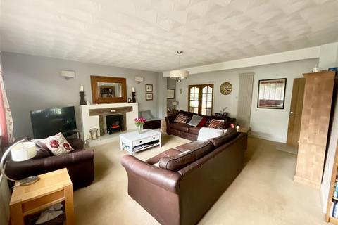 4 bedroom detached house for sale, Rehoboth Road, Five Roads, Llanelli