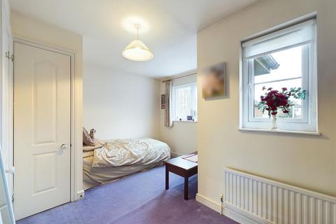 11 Elliott Avenue, Ruislip, HA4 9LY