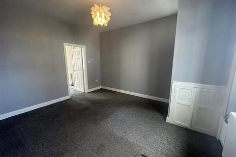 43 Thomas Street, Lees, Oldham, OL4 5BU