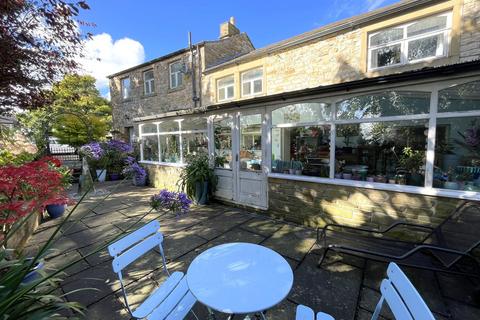 4 bedroom end of terrace house for sale, Wheatley Lane Road, Fence, BB12