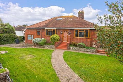 6 bedroom chalet for sale, Cissbury Gardens, Worthing