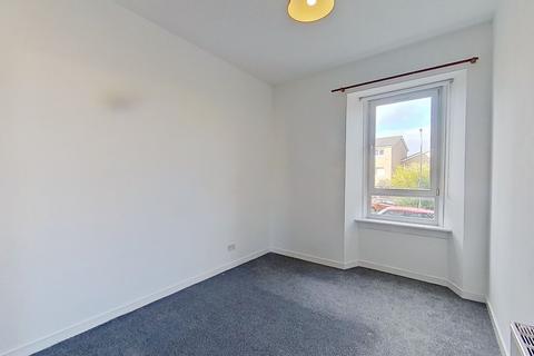 2 bedroom flat to rent, Cardross Street, Glasgow, Glasgow City, G31