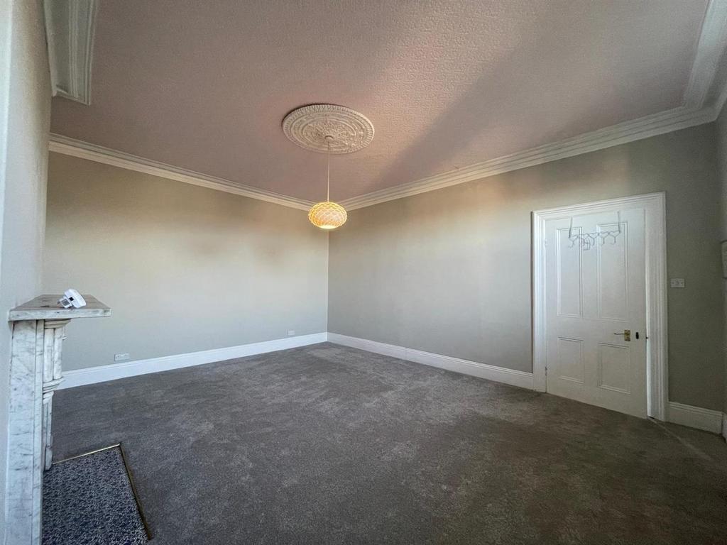 Bedroom 3.jpg