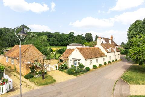 4 bedroom detached house for sale, West Street, Lilley, Hertfordshire, LU2