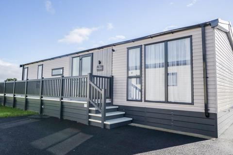 2 bedroom static caravan for sale, Gilberdyke East Riding of Yorkshire