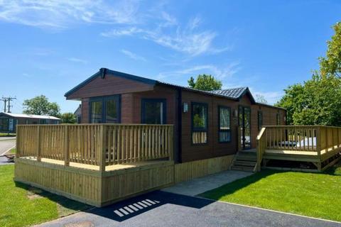 2 bedroom static caravan for sale, Gilberdyke East Riding of Yorkshire