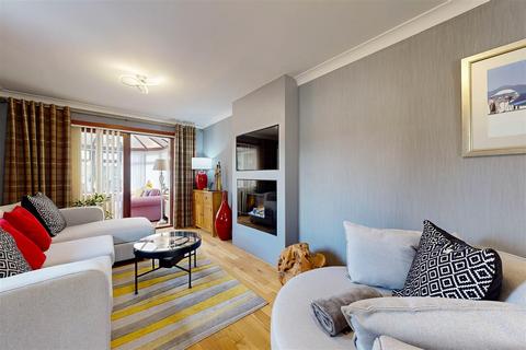 23 Balmanno Park, Bridge Of Earn, Perth, PH2 9RJ