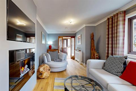 23 Balmanno Park, Bridge Of Earn, Perth, PH2 9RJ