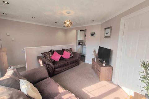 27 Sugden Close, Brighouse, HD6 3EQ