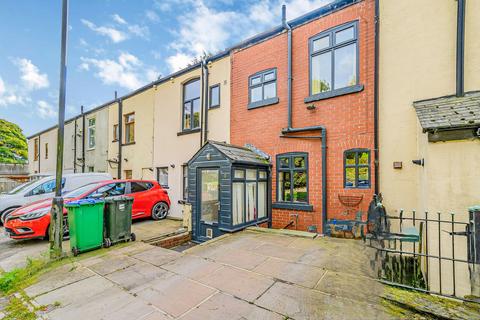 3 bedroom terraced house for sale, The Ormrods, Bury BL9