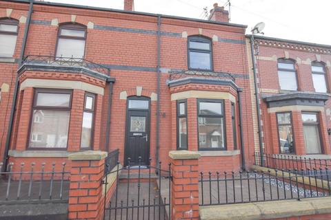 3 bedroom terraced house to rent, Woodhouse Lane, Springfield, Wigan, WN6 7LF