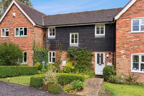 3 bedroom terraced house for sale, Manor Close, Stoke Hammond, Buckinghamshire