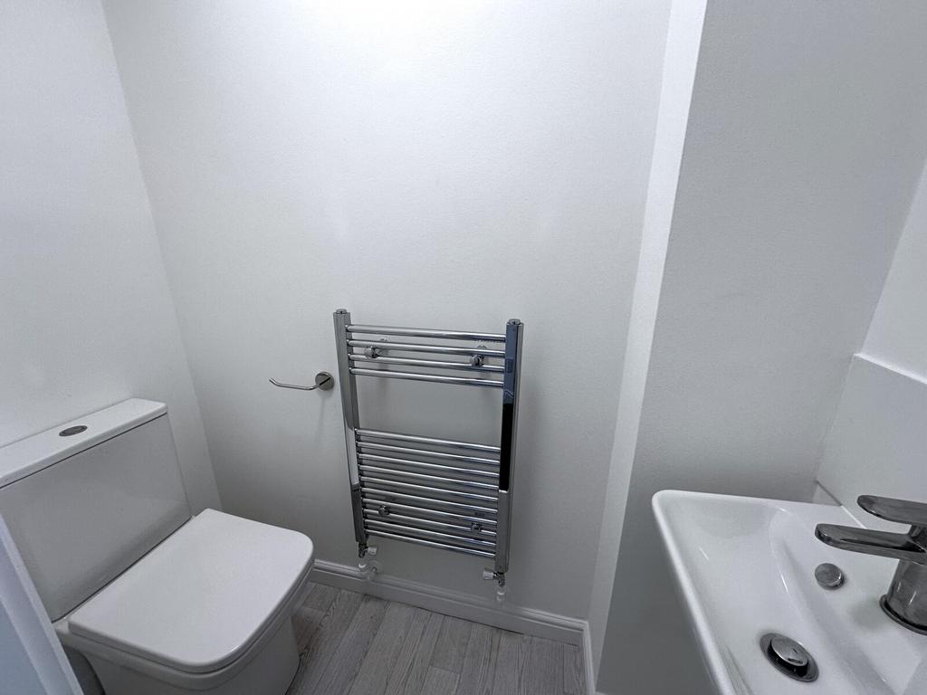 Keeble Way, Braintree, CM7 3 bed end of terrace house to rent £1,550