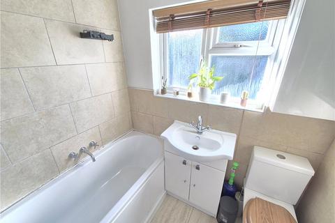 64 Brookmead Way, Orpington, BR5 2BG