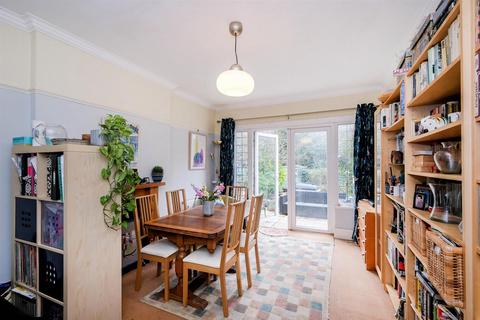 3 bedroom semi-detached house for sale, Woodcote Road, Wanstead