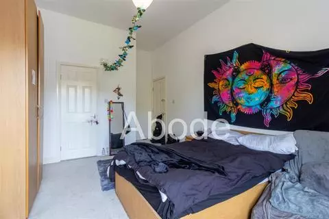 6 bedroom house to rent – pohled 4