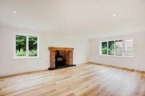 5 bedroom detached house for sale, Dairy Close, Hollesley, Woodbridge