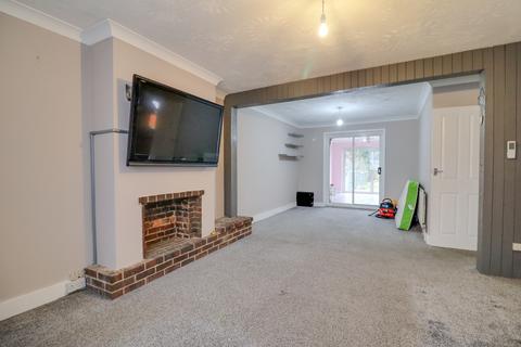 3 bedroom semi-detached house for sale, Knighton Road, Itchen