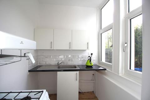 1 bedroom ground floor flat for sale, Afton Street, Glasgow G41