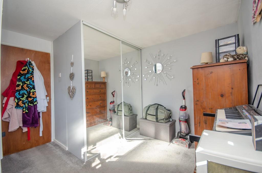 Bedroom 3 pic 2.jpg