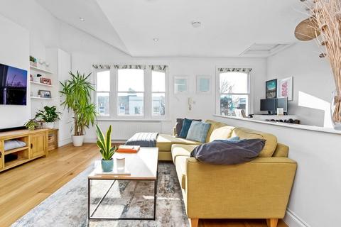 1 bedroom apartment for sale, Gautrey Road, Nunhead, London, SE15