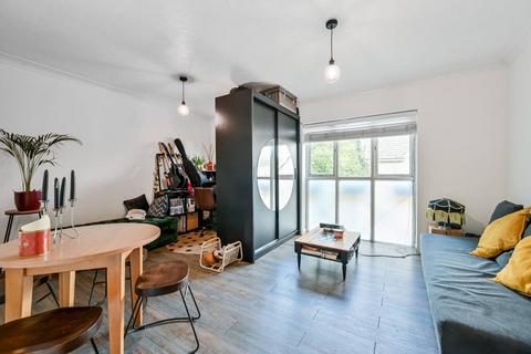 Studio for sale, Farrow Lane, New Cross, London, SE14