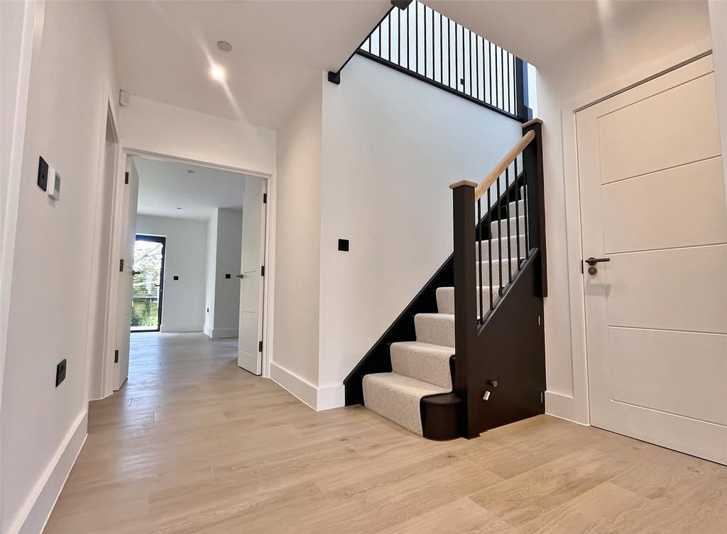 Lake Road, Verwood, Dorset, BH31 4 bed detached house for sale £800,000