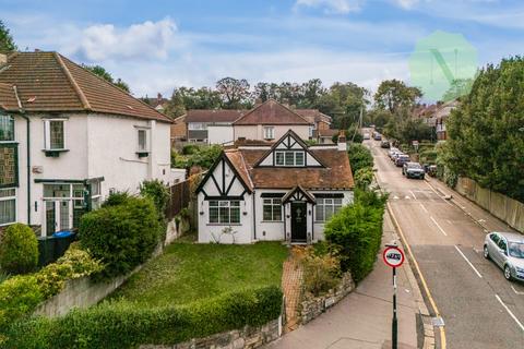 3 bedroom bungalow for sale, Epsom Road, Croydon, CR0