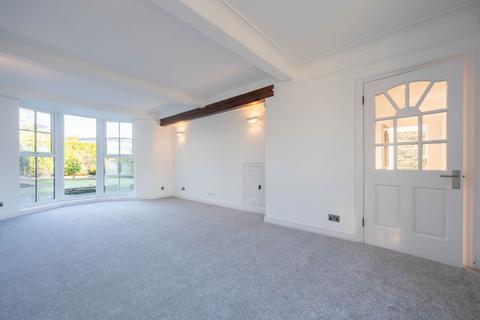 4 bedroom property to rent, Warham, Brook Road, Windermere