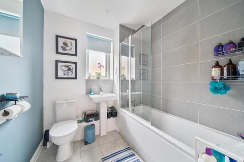 1 bedroom flat for sale, Edgecumbe Avenue,  London,  NW9