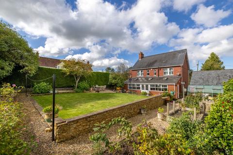 4 bedroom detached house for sale, Sunny Hill, Bruton, Somerset, BA10