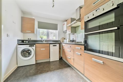 2 bedroom end of terrace house for sale, Thrower Place, Dorking, RH5