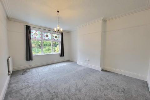 3 bedroom flat to rent, Egerton Road South, Heaton Moor, Stockport, SK4