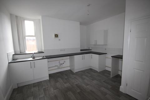 2 bedroom flat to rent, Shobnall Road , Burton upon Trent DE14