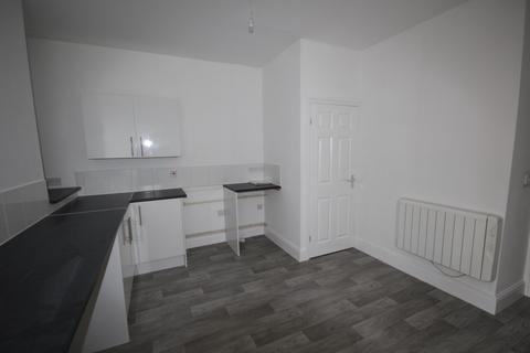 2 bedroom flat to rent, Shobnall Road , Burton upon Trent DE14