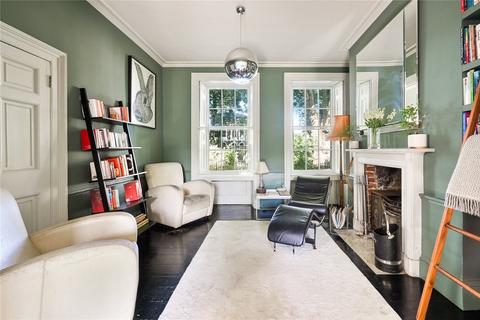 4 bedroom terraced house for sale, Cassland Road, London, E9